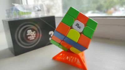 Лот: 19157099. Фото: 1. Кубик Рубика YJ 3x3x3 MGC v2. Настольные игры, карты