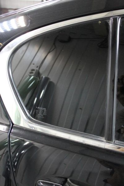 Лот: 10169232. Фото: 1. Форточка задней правой двери Lexus... Кузов