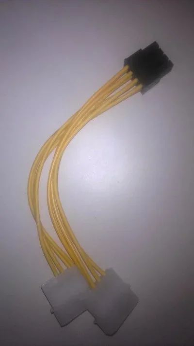 Лот: 10038324. Фото: 1. Переходник для видеокарты 2 Molex... Шлейфы, кабели, переходники