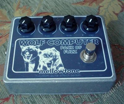 Лот: 258711. Фото: 1. Mellowtone Wolf Computer fuzz. Гитарные эффекты и комбоусилители