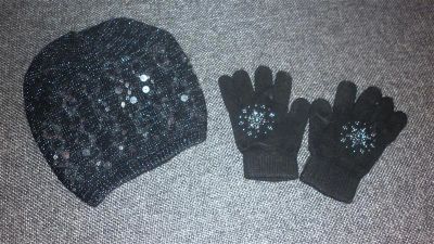 Лот: 2604372. Фото: 1. шапочка и перчатки. Головные уборы