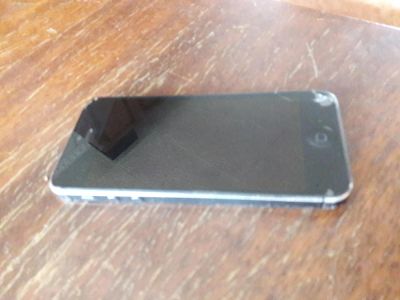 Лот: 7880285. Фото: 1. iPhone 5 64 gb черный. Смартфоны
