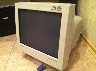 Лот: 2077546. Фото: 1. Монитор SAMSUNG SyncMaster 757mb. ЭЛТ-мониторы