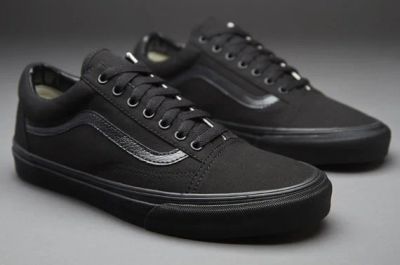Лот: 9978621. Фото: 1. Кеды Vans Old Skool (черные). Кеды, кроссовки, слипоны