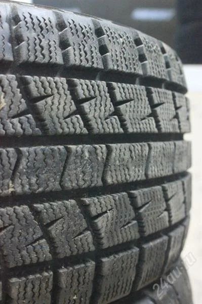 Лот: 2192264. Фото: 1. Шины Kumho IcePower KW21 215/45R17. Шины