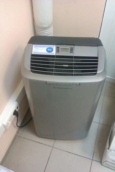 Лот: 6310490. Фото: 1. Мобильный кондиционер Electrolux... Другое (бытовая техника)