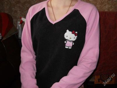 Лот: 2730597. Фото: 1. Кофта Hello Kitty. Свитеры, толстовки, худи