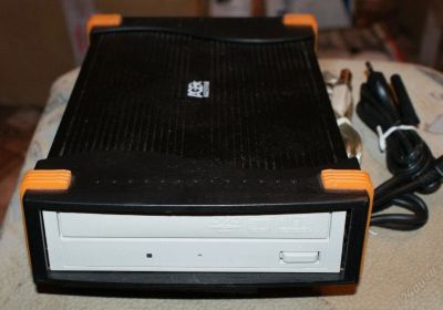 Лот: 65336. Фото: 1. внешний контейнер для подключения... Жёсткие диски (HDD)