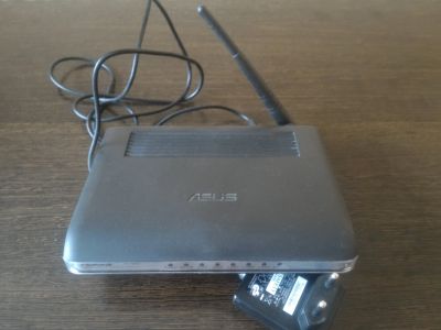 Лот: 11644991. Фото: 1. Wi-Fi роутер ASUS RT-N10. Маршрутизаторы (роутеры)