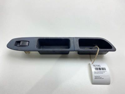 Лот: 23451459. Фото: 1. Кнопка стеклоподъемника Subaru... Другое (автозапчасти)