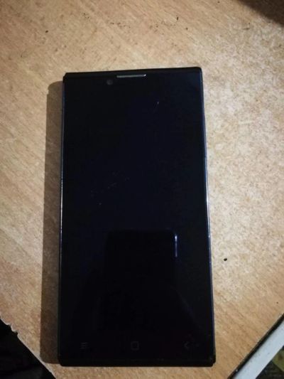 Лот: 10474530. Фото: 1. Prestigio Q5 (MultiPhone 5506... Смартфоны
