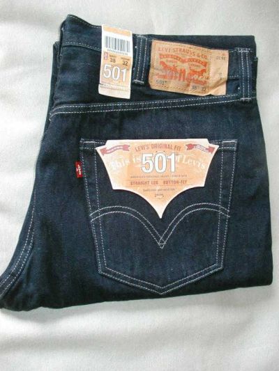Лот: 5933095. Фото: 1. Джинсы Levis 501 р.38x32(54/177-182... Брюки, джинсы, шорты