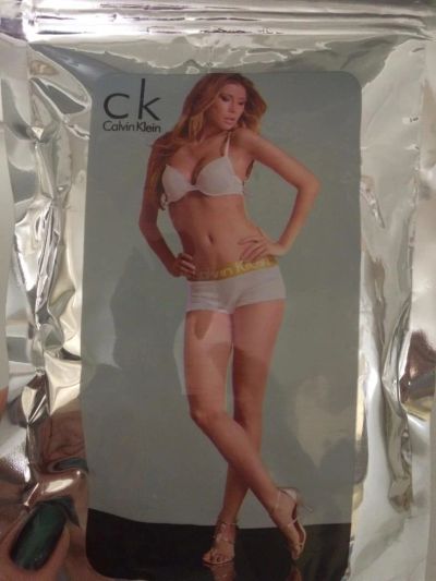 Лот: 8588001. Фото: 1. Трусы Calvin Klein. Нижнее бельё