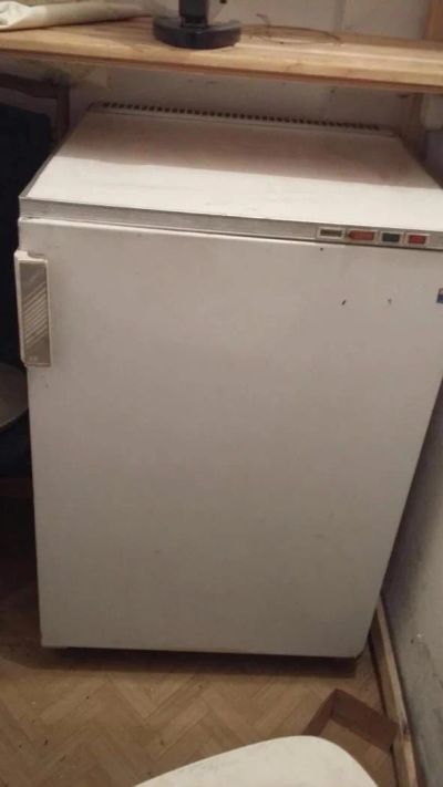 Лот: 8985142. Фото: 1. продам морозильную камеру. Холодильники, морозильные камеры