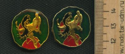 Лот: 17694721. Фото: 1. ( № 9083 ) значки детство,мультики... Сувенирные