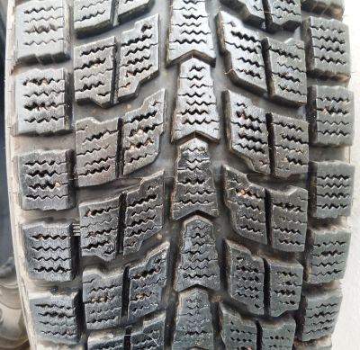 Лот: 16659192. Фото: 1. Шины зимние Dunlop Grandtrek SJ6... Шины