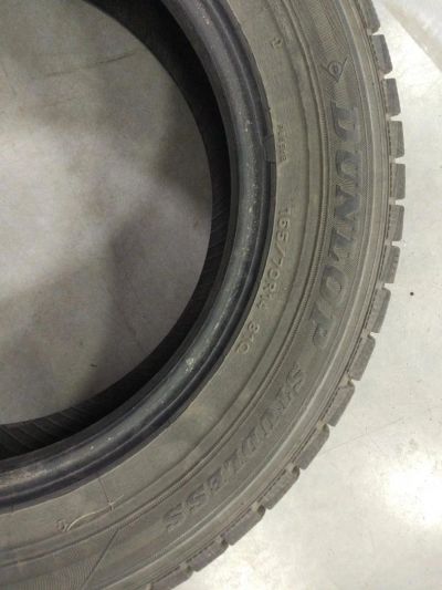 Лот: 11230312. Фото: 1. Шины Dunlop studless 165/70 r14. Шины