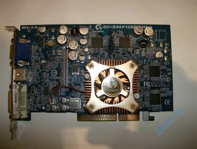 Лот: 714178. Фото: 1. AGP ati radeon 9600 ddr2. Видеокарты
