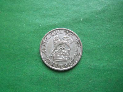 Лот: 25610559. Фото: 1. Великобритания 6 пенсов 1926 г... Великобритания и острова