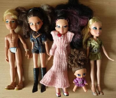 Лот: 20127276. Фото: 1. Куклы Bratz. Куклы и аксессуары