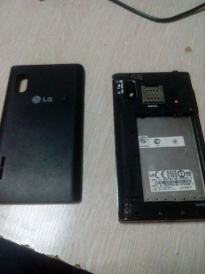 Лот: 13958519. Фото: 1. Смартфон LG E615 не включается... Смартфоны
