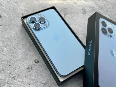 Лот: 24654862. Фото: 1. iPhone 13 Pro 128GB Sierra Blue. Смартфоны