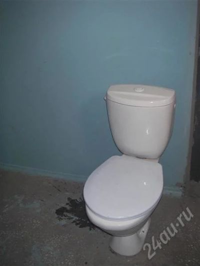 Лот: 369619. Фото: 1. Унитаз с компакт бачком. Унитазы, биде