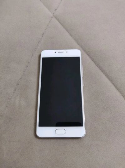 Лот: 13889871. Фото: 1. Meizu m3s. Смартфоны