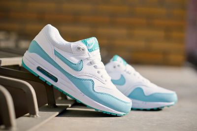 Лот: 7145206. Фото: 1. Кроссовки Nike Air Max 1 (4148... Кеды, кроссовки, слипоны