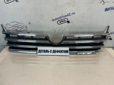 Лот: 23360641. Фото: 1. решетка радиатора Volkswagen Touareg... Другое (автозапчасти)