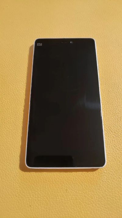 Лот: 25254704. Фото: 1. Xiaomi Mi 4c 3 32. Смартфоны