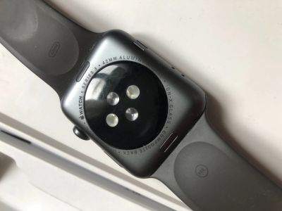 Лот: 14229338. Фото: 1. Apple Watch 3 series 42mm Gray. Смарт-часы, фитнес-браслеты, аксессуары