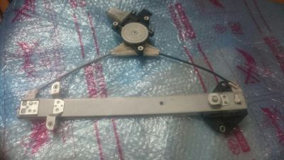 Лот: 10872892. Фото: 1. Стеклоподъемник Subaru Forester... Электрооборудование
