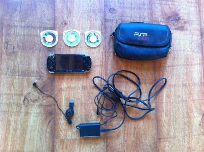 Лот: 2192370. Фото: 1. PSP slim + много бесплатных бонусов... Игровые приставки, консоли