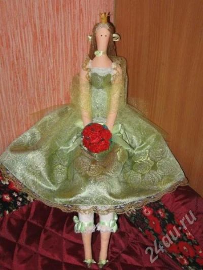 Лот: 206145. Фото: 1. Кукла - принцесса с розочками... Готовые изделия