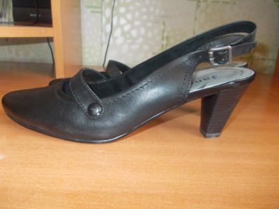 Лот: 11607649. Фото: 1. Туфли разм.41 на 39 натурал.кожа... Туфли