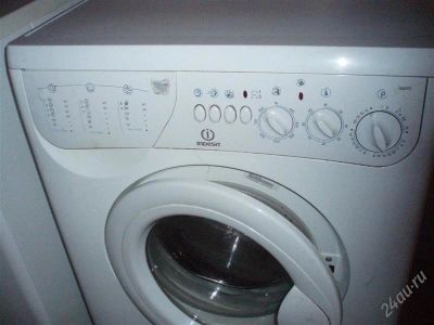 Лот: 1538678. Фото: 1. Стиральная машина Indesit W84TX. Стиральные машины