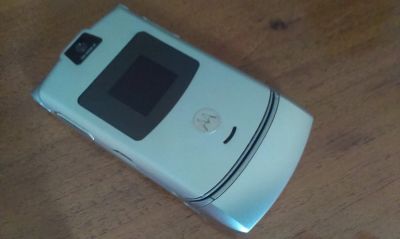 Лот: 12702858. Фото: 1. Motorola Razr V3 на запчасти. Кнопочные мобильные телефоны