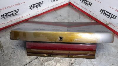 Лот: 17085541. Фото: 1. Крышка багажника Toyota Corona... Кузов
