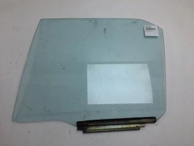 Лот: 20396416. Фото: 1. Стекло двери Toyota Corolla 1988... Кузов