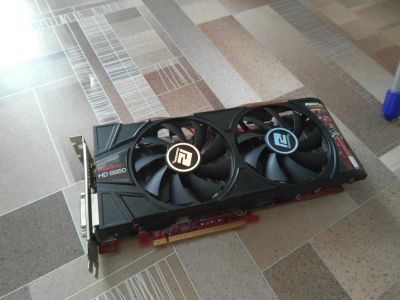 Лот: 9944899. Фото: 1. Radeon 6950 1 gb. Видеокарты