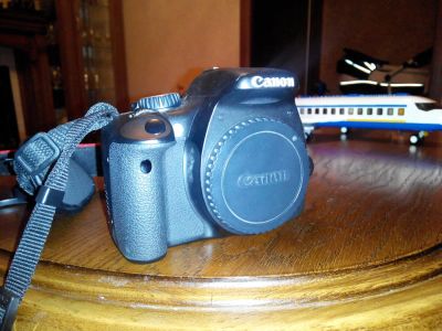 Лот: 4524046. Фото: 1. canon eos 550D. Цифровые зеркальные