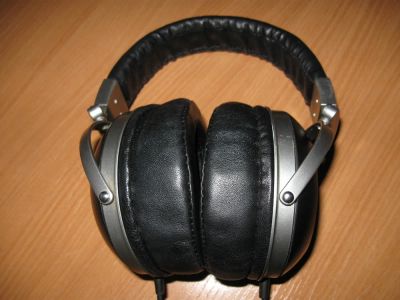 Лот: 6346550. Фото: 1. Denon AH-D2000. Наушники, гарнитуры