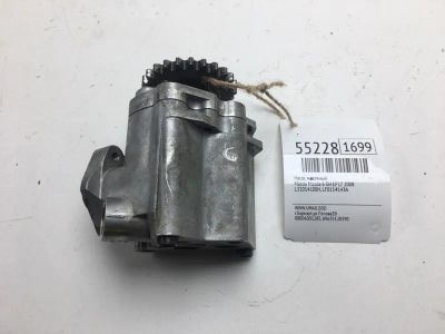 Лот: 20397400. Фото: 1. Насос масляный Mazda Mazda 6 2008... Двигатель и элементы двигателя