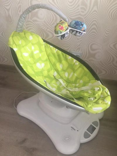 Лот: 9171361. Фото: 1. Уникальная кресло-качалка MamaRoo... Ходунки, прыгунки, качели