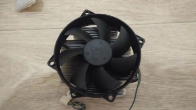 Лот: 10838085. Фото: 1. Кулер LGA775 GlacialTech. Системы охлаждения