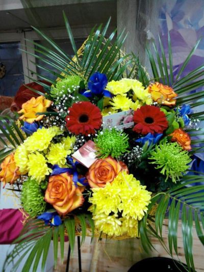 Лот: 7032685. Фото: 1. Сборный букет. Цветы на Щорса... Свежие цветы