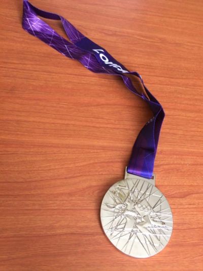 Лот: 18687270. Фото: 1. Серебряная медаль ЛОИ-2012 Лондон... Сувенирные