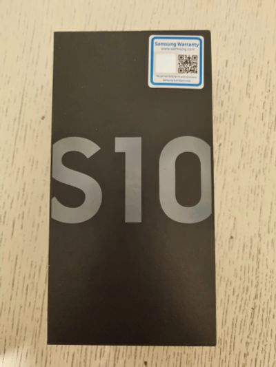 Лот: 18368703. Фото: 1. Samsung S10. Смартфоны
