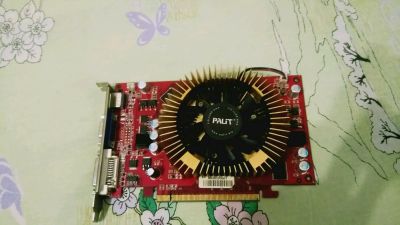 Лот: 10934642. Фото: 1. Palit GeForce 9600GT 512mb 256bit. Видеокарты